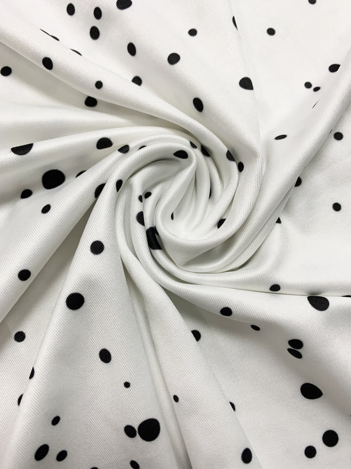 Plus Size Valentine's Day T-shirt, Women's Plus Heart & Rose & Dot Print Long Sleeve Round Neck Loose Fit T-shirt