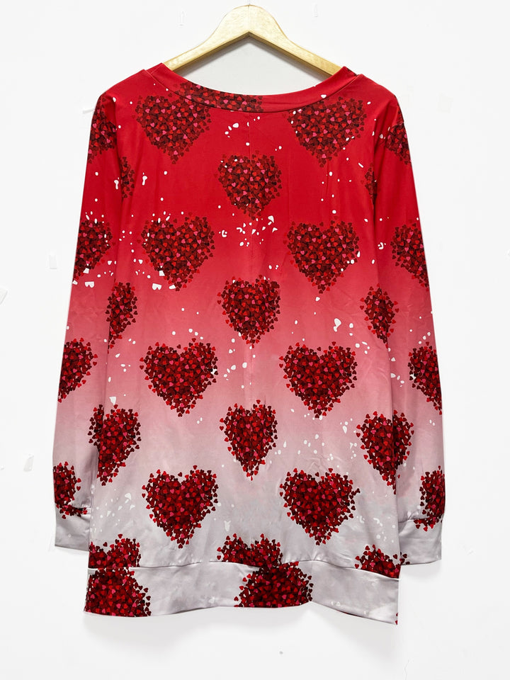 Plus Size Casual Top, Women's Plus Heart & Ombre Print Long Sleeve Round Neck Top