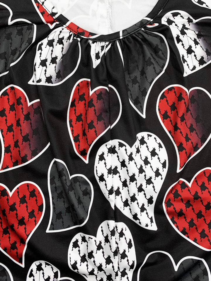 Women's Valentine's Day Jumpsuit, Plus Size Heart Print Round Neck Wide Leg Cami Jumpsuit With Pockets