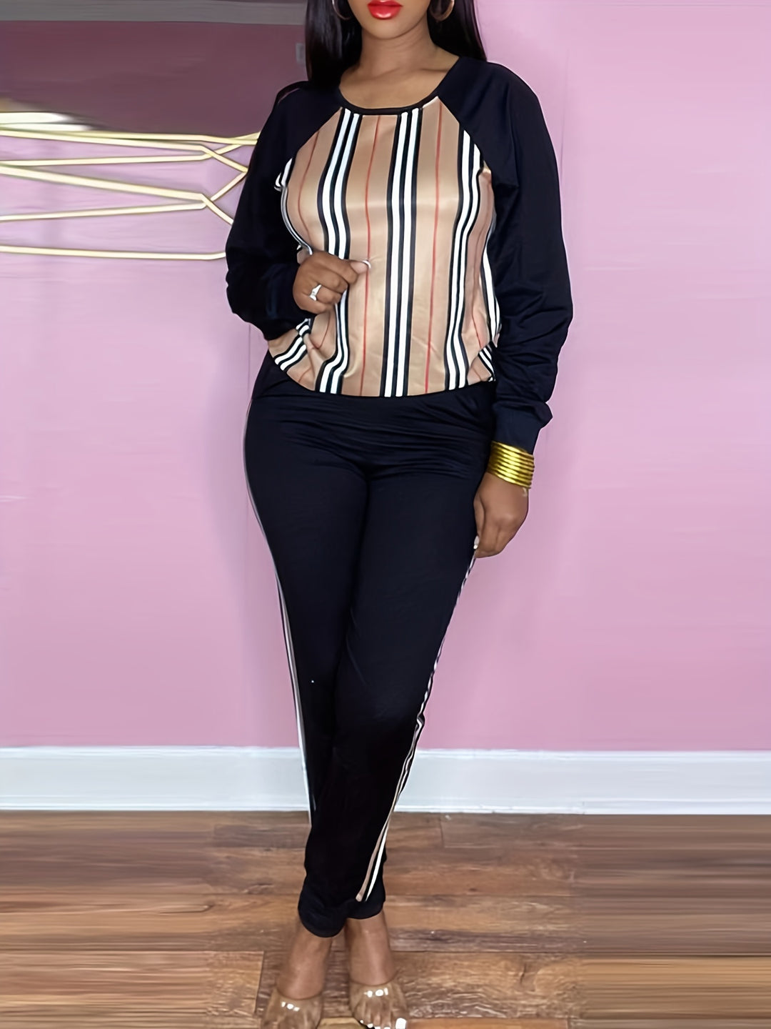 Plus Size Fashionable Outfits Set, Women's Plus Contrast Striped Print Raglan Sleeve Round Neck Top & Joggers Outfits 2 Piece Set