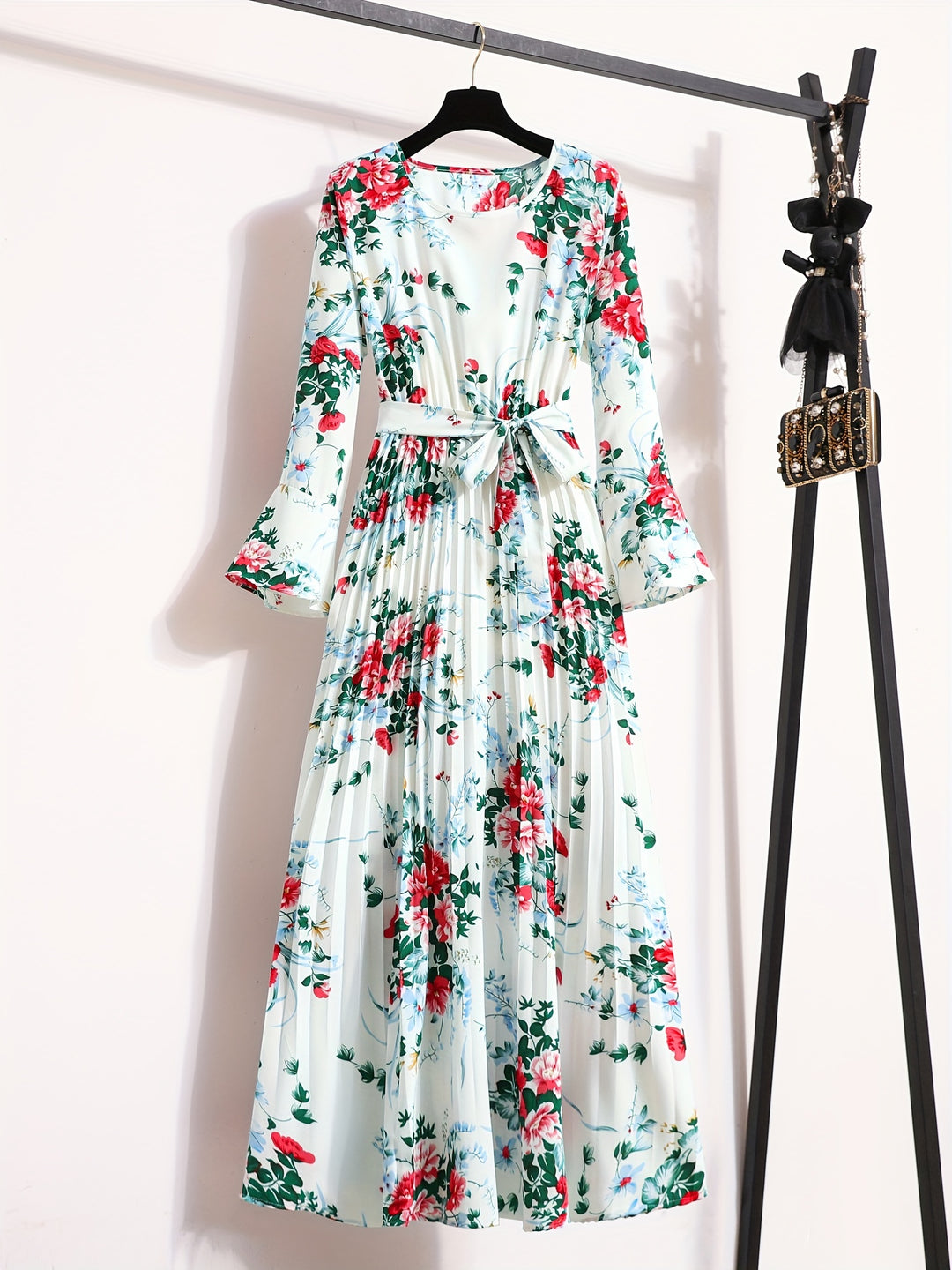 Floral Print Maxi Dress - Elegant Pleated Design for Women