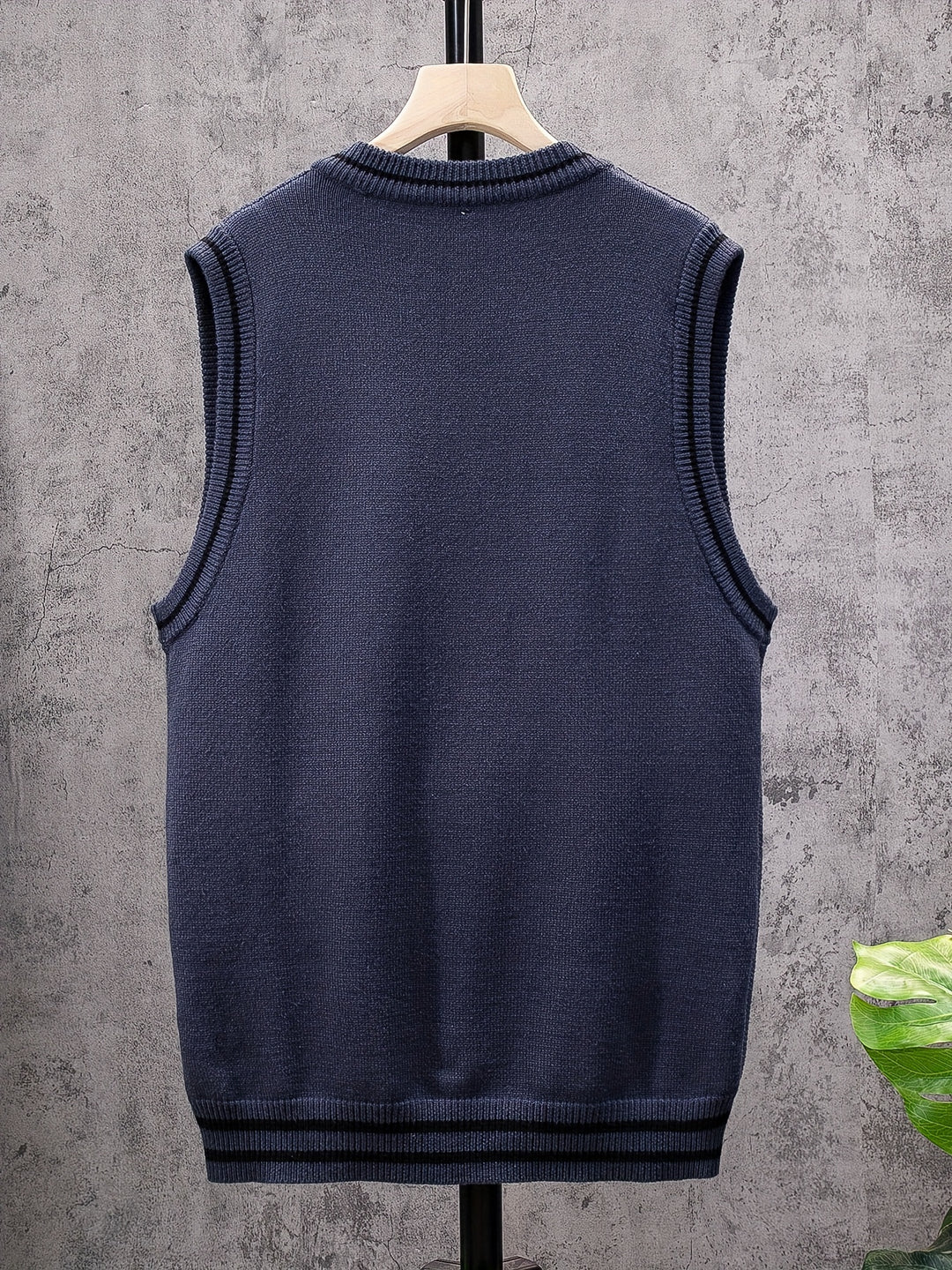 Casual Sleeveless V-Neck Sweaters, Men's Vertical Stripe Knit Vest
