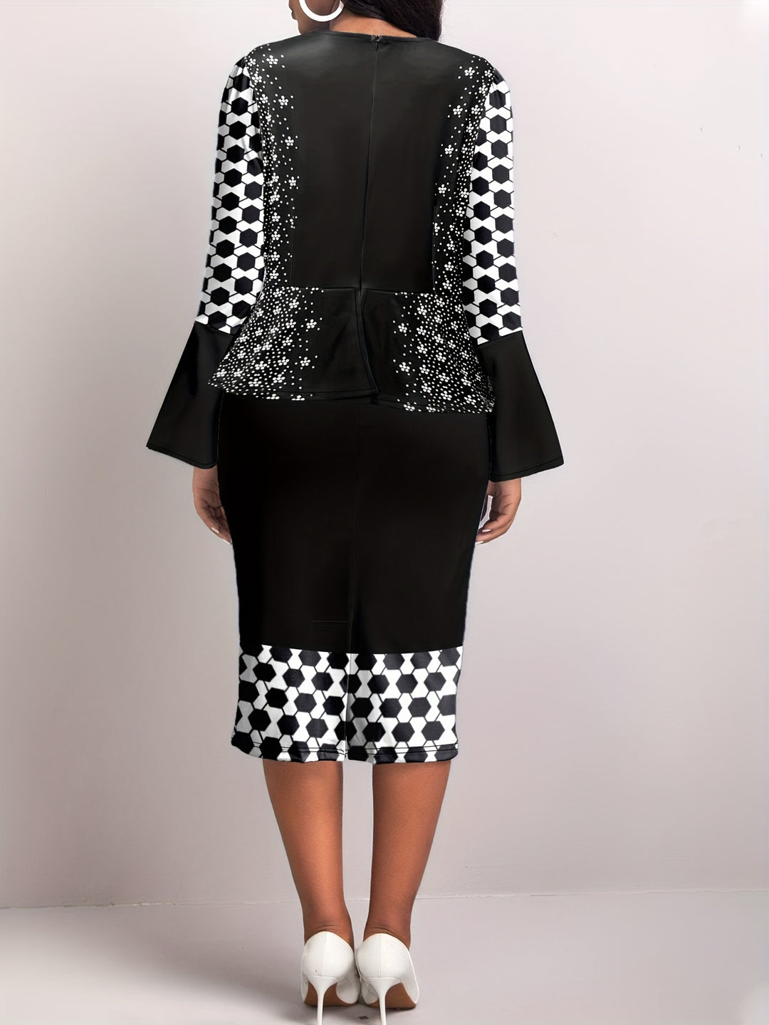 Women's Casual Dress, Plus Size Colorblock Geometric Print Split Bell Sleeve Round Neck Slim Fit Dress