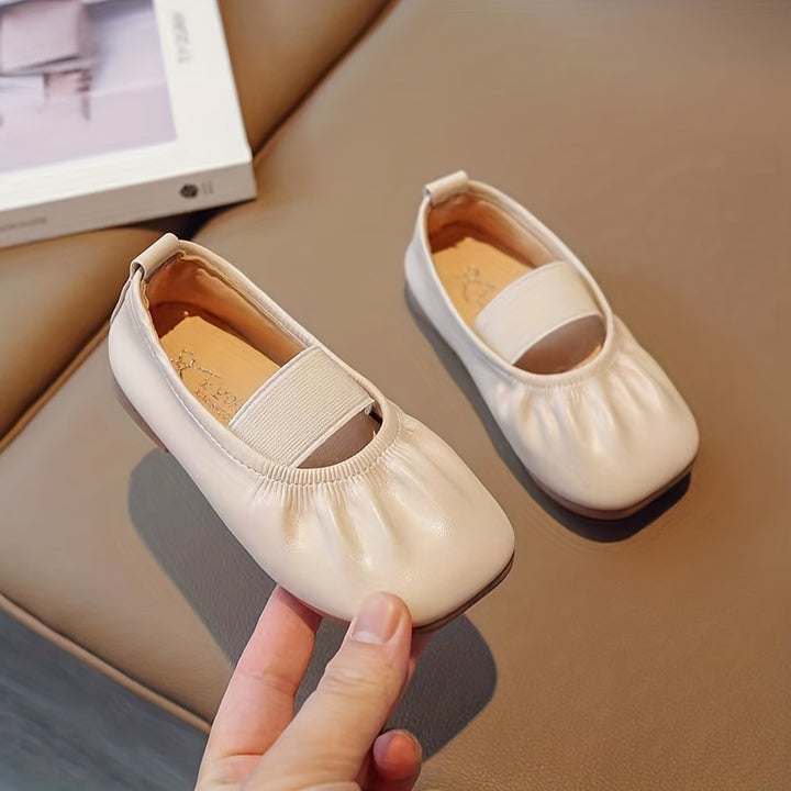 JIAGEYA Trendy Slip On Low Top Loafer Shoes For Girls, Lightweight Comfortable Non Slip Flat Shoes For Indoor Outdoor, All Seasons