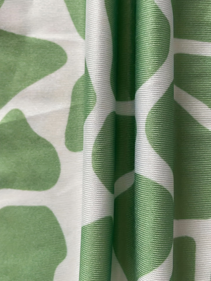 Plus Size Casual Dress, Women's Plus Giraffe Print Long Sleeve Scoop Neck Slight Stretch Maxi Slim Fit Dress