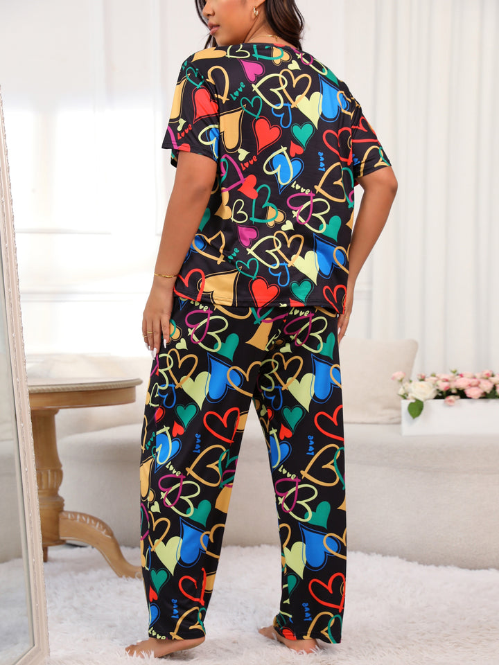 Plus Size Casual Pajamas Set, Women's Plus Colorful Heart Print Short Sleeve Round Neck Tee & Pants Lounge Two Piece Set