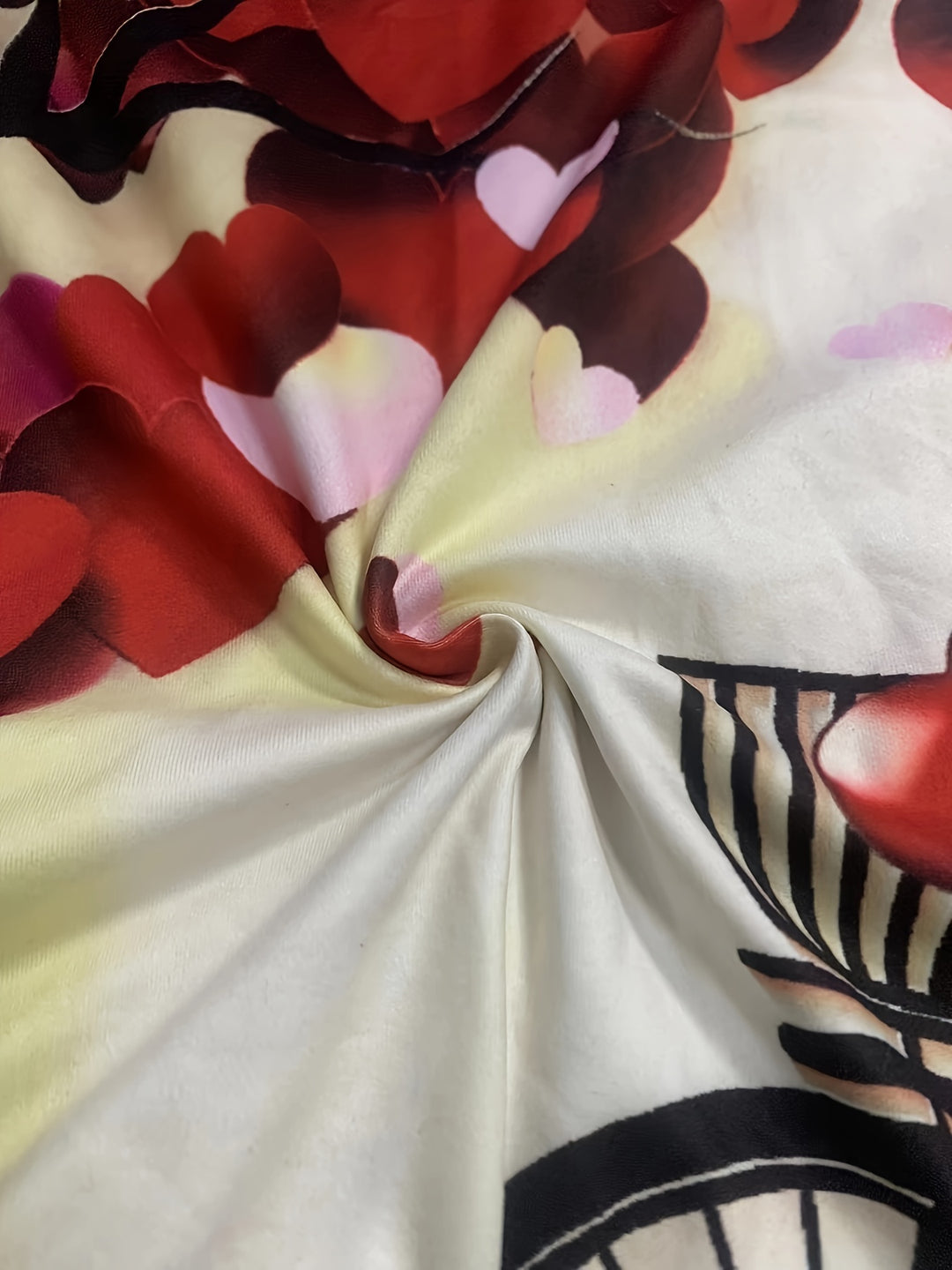 Plus Size Heart Print Two-piece Set, Crew Neck Long Sleeve Top & Leggings Outfits, Women's Plus Size Clothing