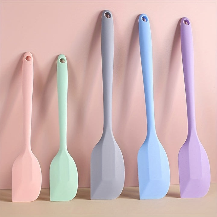 5pcs/6pcs, Large and Small Silicone Spatulas, Oil Brush, and Long Macaron Spatula - Essential Baking Supplies for Cakes, Cheese, and More