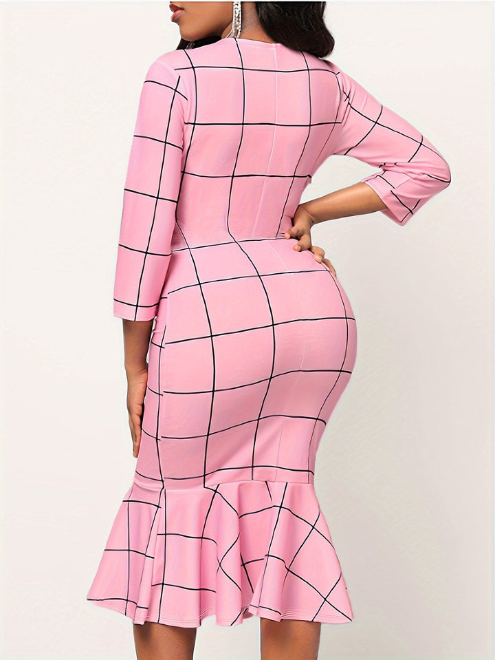 Plus Size Plaid Print Button Front Dress, Elegant Slim Mermaid Hem 3/4 Sleeve Dress, Women's Plus Size Clothing