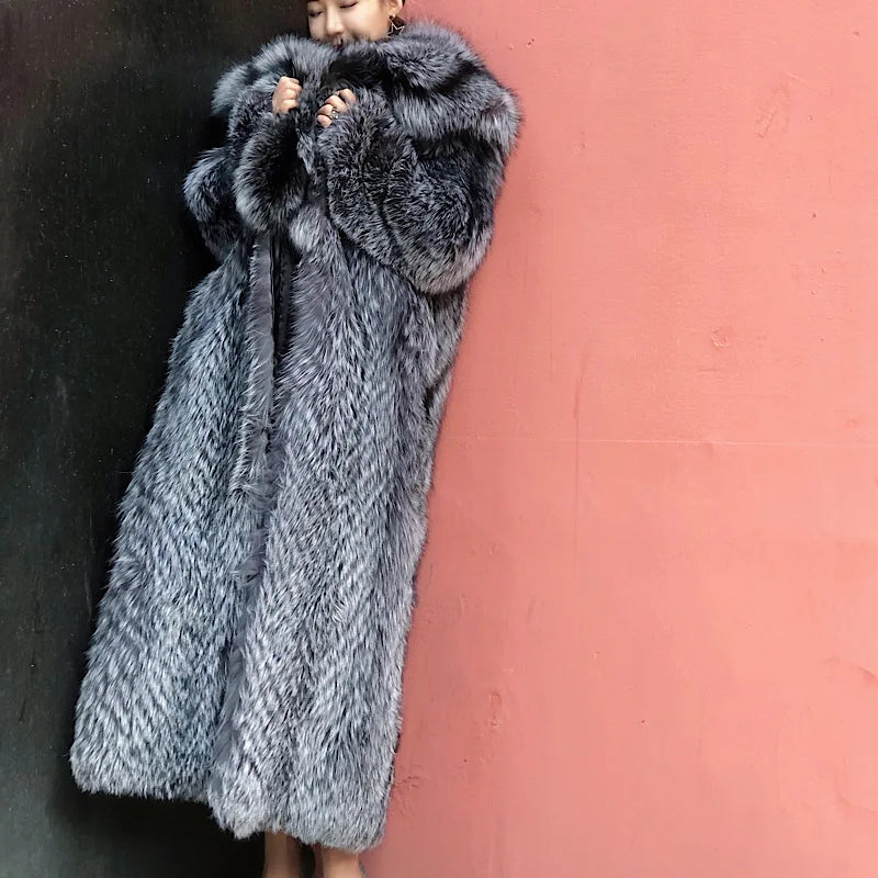 New off Season Special Price in Autumn And Winter Of 2021 Silver Fox Full Skin Lapel Young Super Long Fur lady's Coat