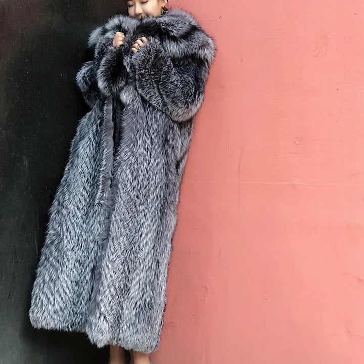 New off Season Special Price in Autumn And Winter Of 2021 Silver Fox Full Skin Lapel Young Super Long Fur lady's Coat