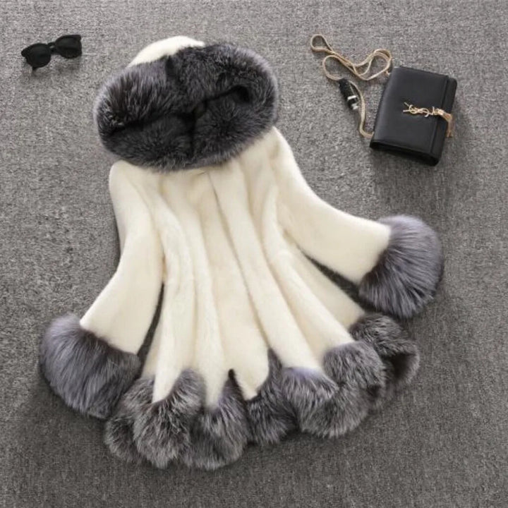 Women's Wear Real Fur Coat Gorgeous Women's White Black Mink Winter Thick Hooded Fur Jacket Long Sleeves Warm Fur Coat In Stock