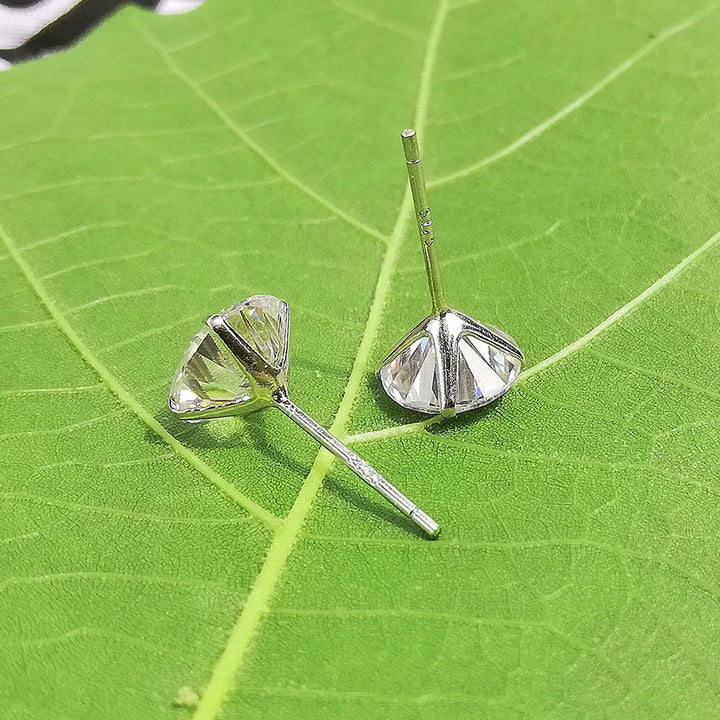 Shining Stainless Stee CZ Stud Earrings for Men 2019 Fashion Jewelry Clear Round Zircon Stone Stud Earring Women Accessories