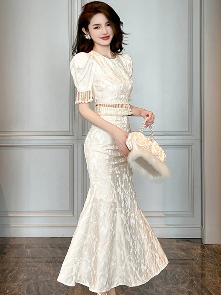 Vintage Celebrity Style 2-Piece Outfit Set with Jacquard Satin, Pearl Tassel, and Fishtail Skirt for Women - Perfect for Parties and Prom (2023)