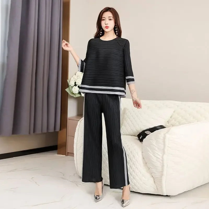 Pleated Spring and Autumn Women's Round Neck Sweet Goddess Wide Leg Pants Two Piece Fashion Set