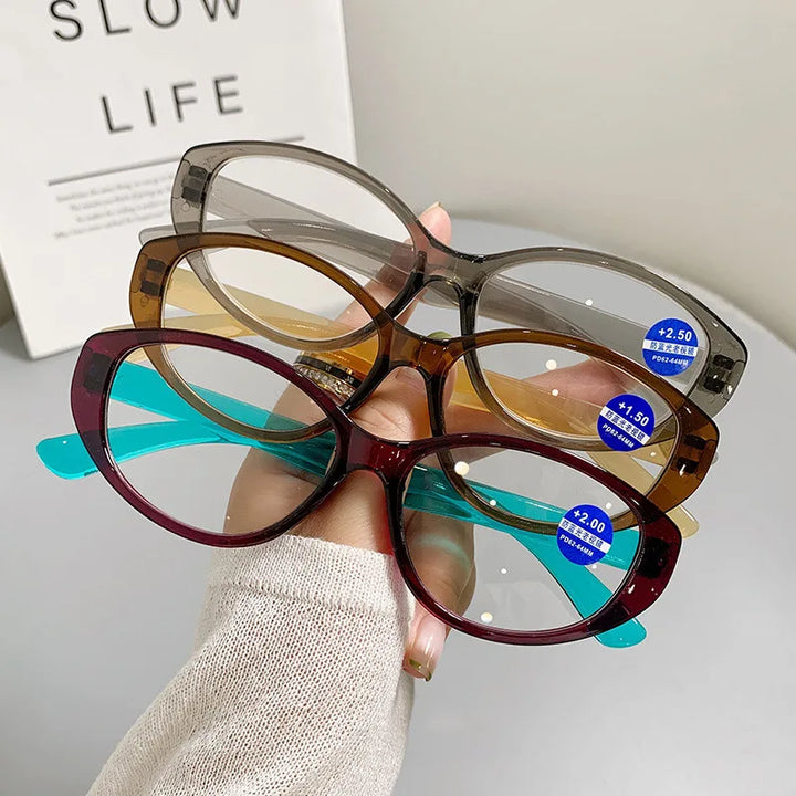 Anti Blue Light Glasses  Ultra-light Middle-aged and Elderly Reading Glasses HD Anti-blue Light Mirror Ladies Reading Glasses