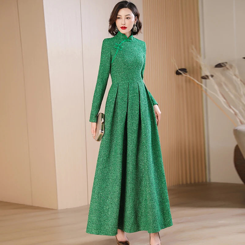 Green Chinese-Style Long Dress for Autumn Events - 3cm Error