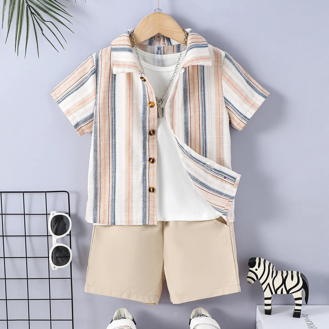 Stylish Boys' Summer Outfit: Short-Sleeved Shirt & Quarter Pants with Vertical Print