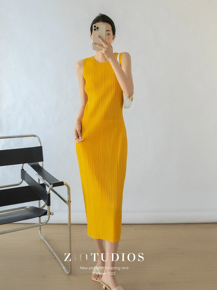 2023 Summer Miyake Pleated Tank Top Dress - High Grade, Solid Color, Sleeveless