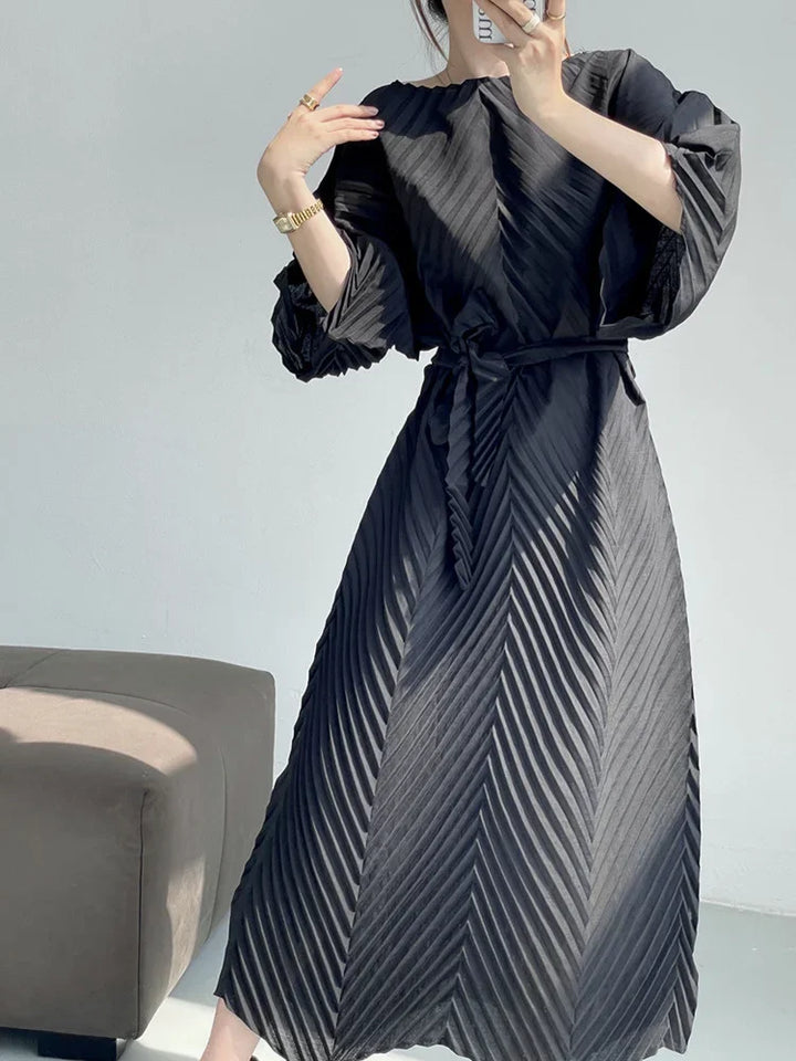 EGRM Fashion Miyake Pleated Dress - A-line, Casual, O-Neck, Half Sleeves, Belt - 2024 Spring Collection