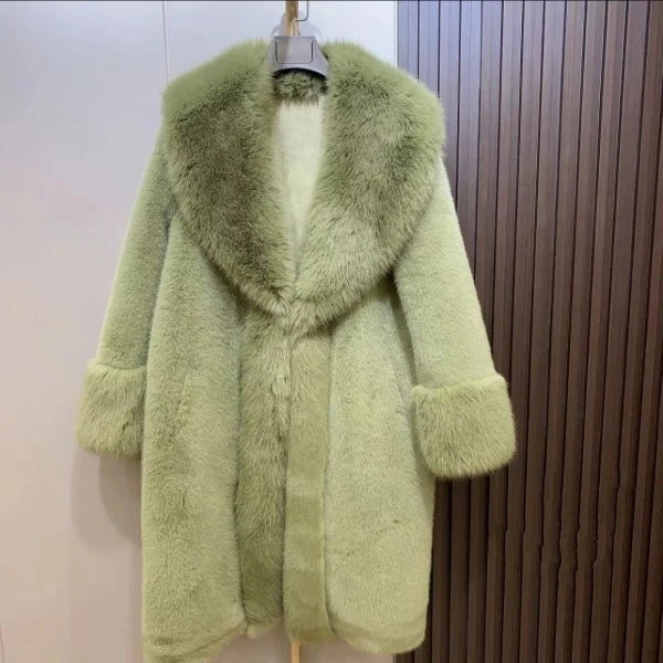 2023 Winter Fashion: Women's Warm Fur Coat with Trendy Mink Collar - Size /cm