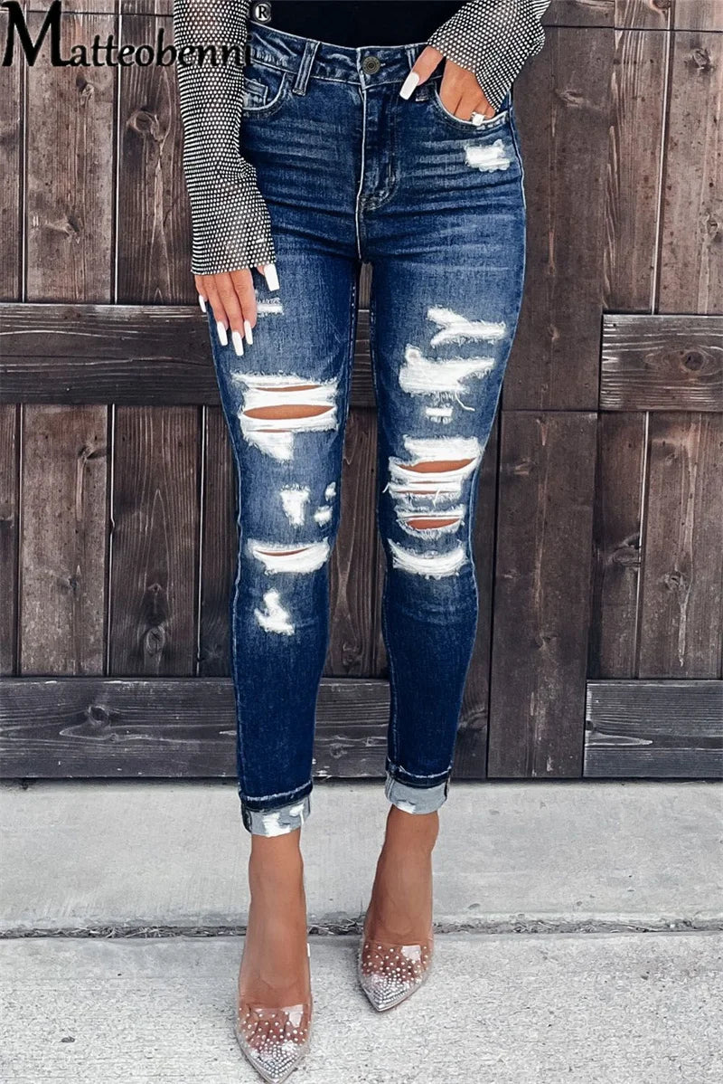 Upgrade Your Style with Our Vintage High Waist Jeans - Perfect Fit Guaranteed!