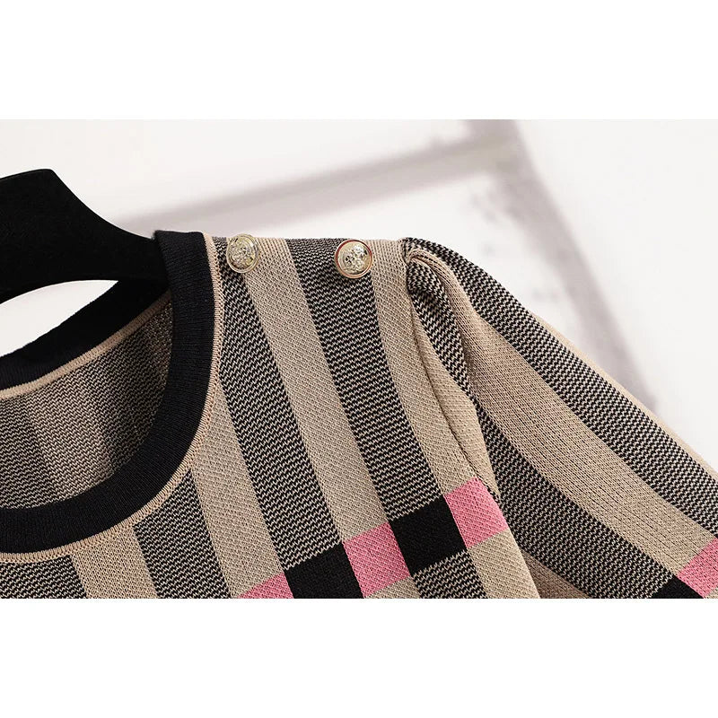 Chic Striped Sweater Dress for Women | Spring/Summer | Short Sleeve | Vintage Style