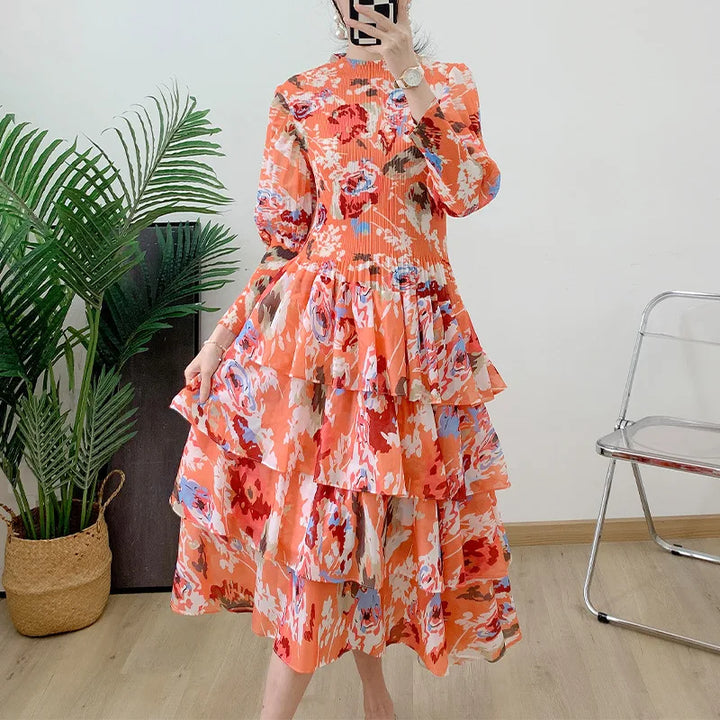 Temperament Dress Spring Women's 2024 New High end Pleated Fat mm Large Women's Black Fragmented Flower Dress Fashionable