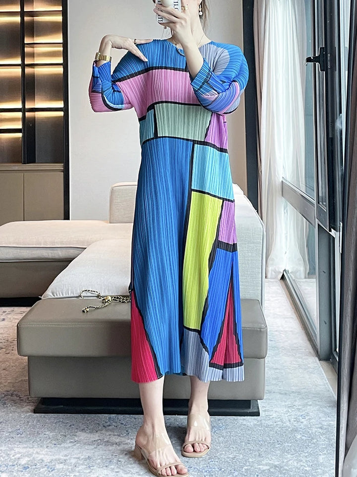 Upgrade Your Summer Wardrobe with GVUW's Chic Batwing Dress - Limited Time Offer!