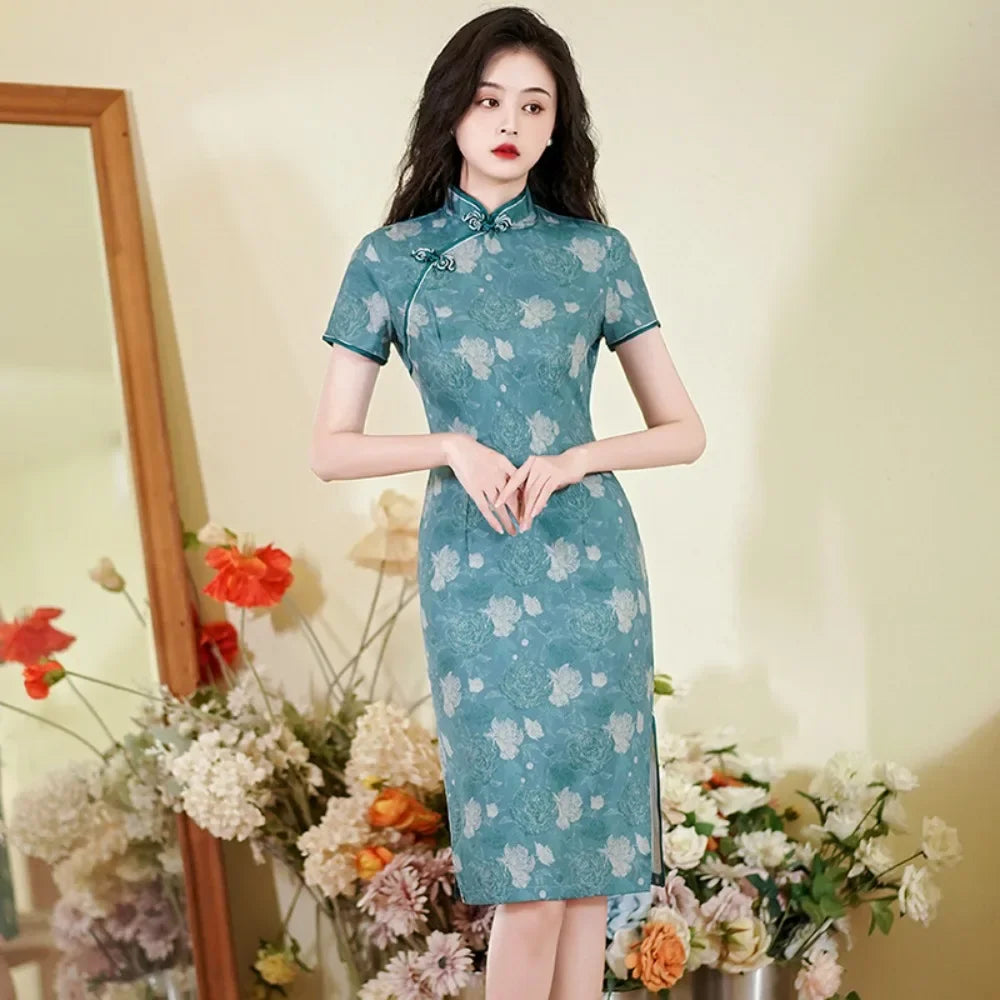 Vintage Cheongsam Qipao Dress | Elegant Ethnic Style for Women | Party Streetwear