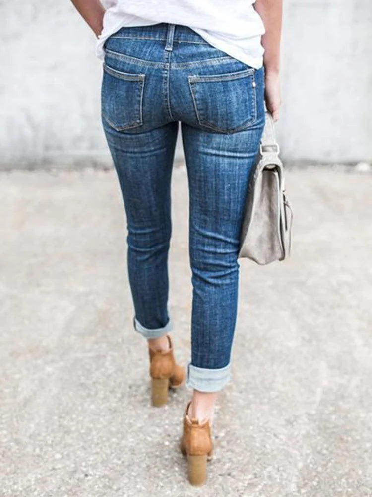 Upgrade Your Wardrobe with Trendy Ripped Skinny Jeans - Shop Now!