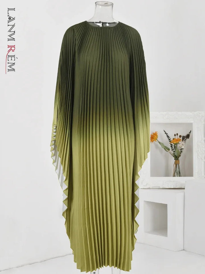 LANMREM Spring Pleated Dress - Women's Fashion 2024 - Contrast Color, Batwing Sleeves, Round Neck - New Clothes - 32C198