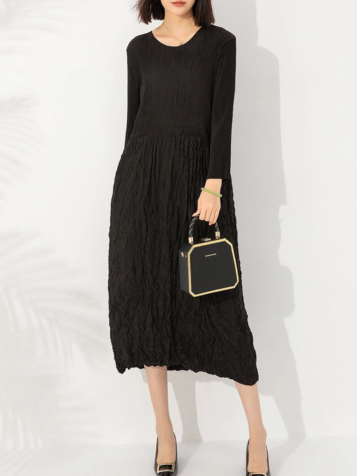 LANMREM High End Pleated Dress