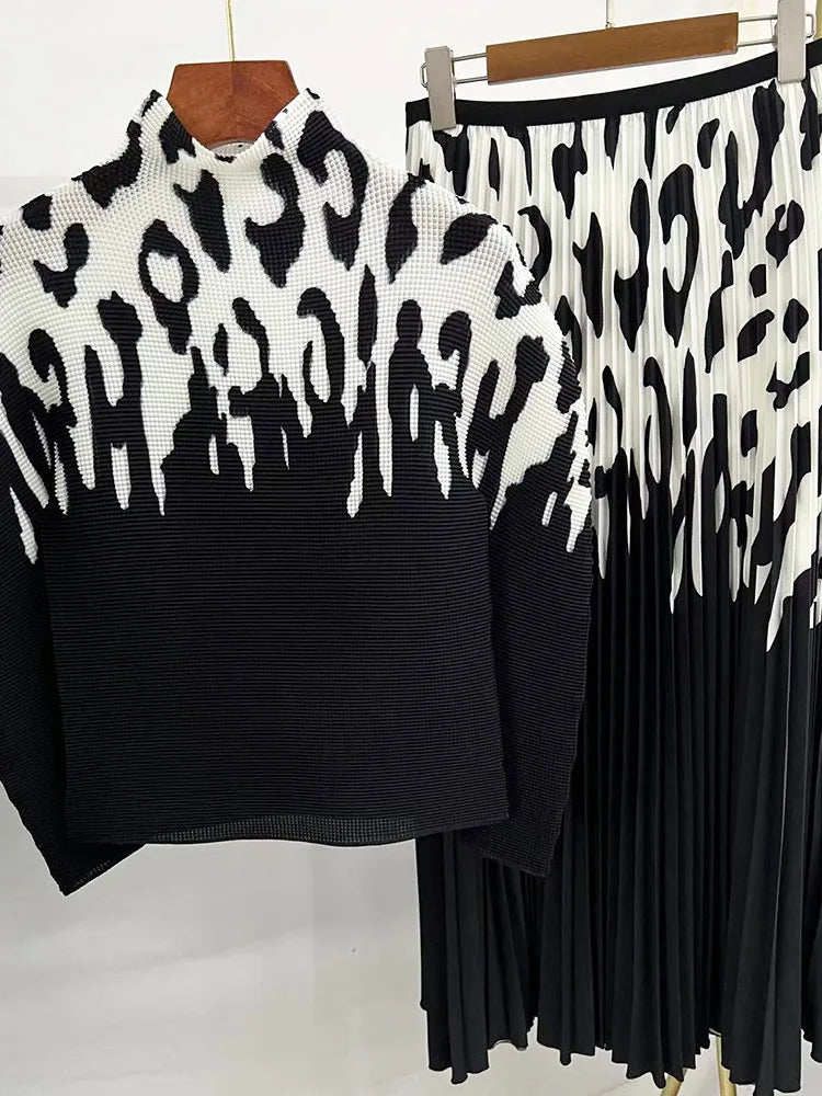 Y2K Pleated Print Two Piece Set