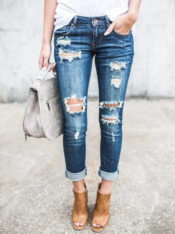 Upgrade Your Wardrobe with Trendy Ripped Skinny Jeans - Shop Now!
