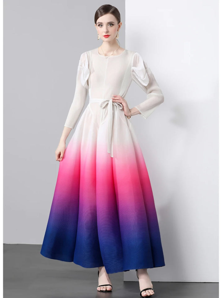 Age-Reducing Pleated Dress with Color-changing Splicing