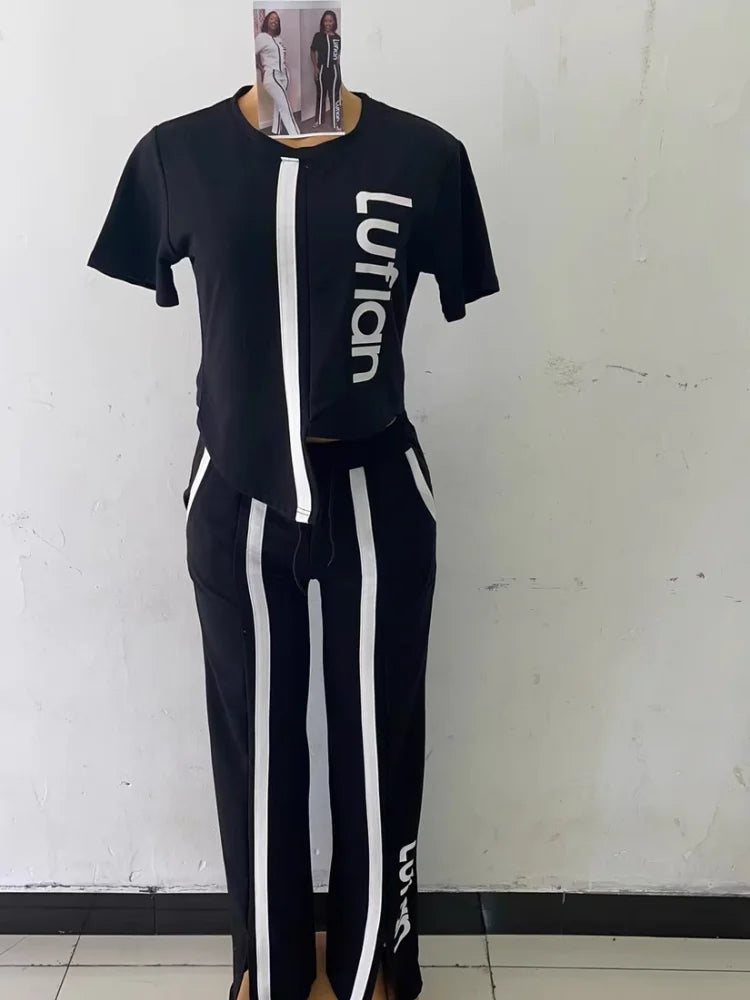 Upgrade Your Wardrobe with the Latest 2-Piece Women's Tracksuit