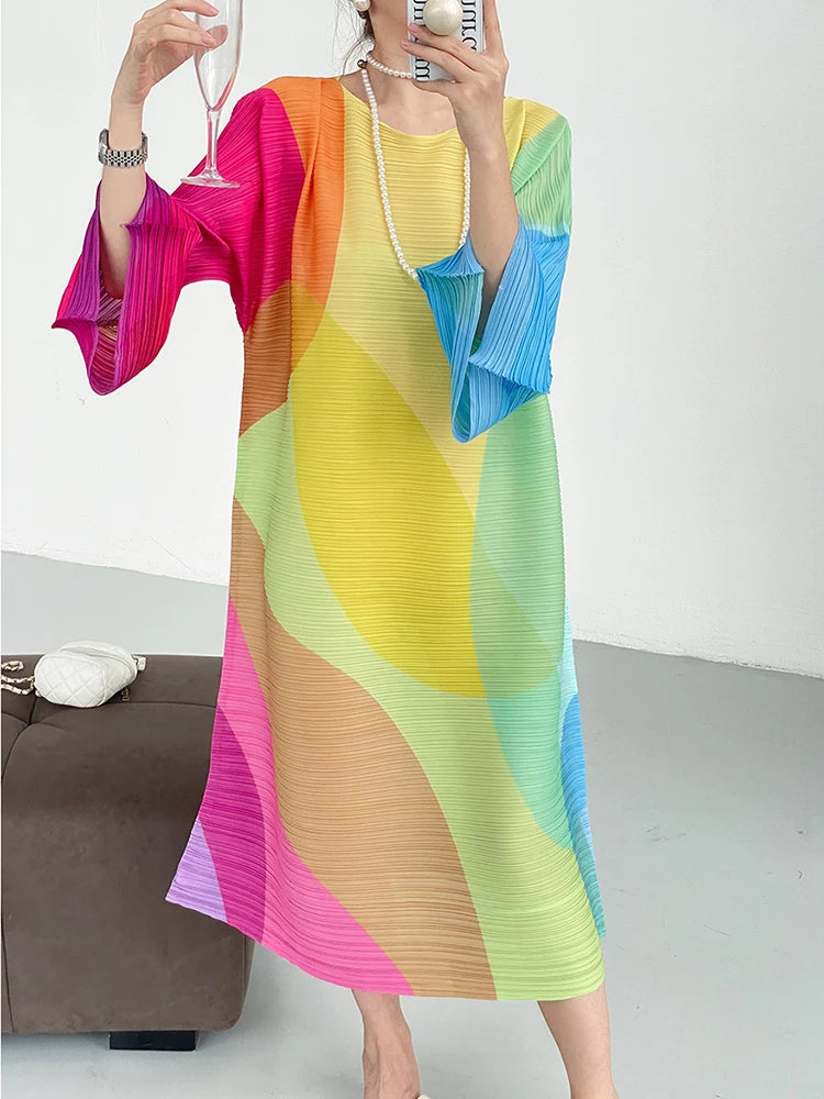 Transform Your Style with Our Elegant DEAT Color Block Dress - Perfect for Any Occasion!