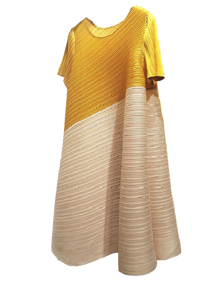 LANMREM Office Lady 2-Piece Set: Pleated Dress & Wide-Leg Trousers - Contrast Colors & High Waist - Sizes XS to XL