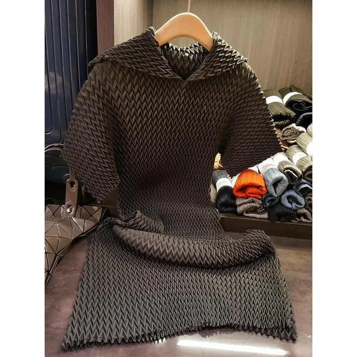 New Miyake Wave Pattern Pleated Dress - Casual & Comfortable with Bat Sleeves - Large Size Available