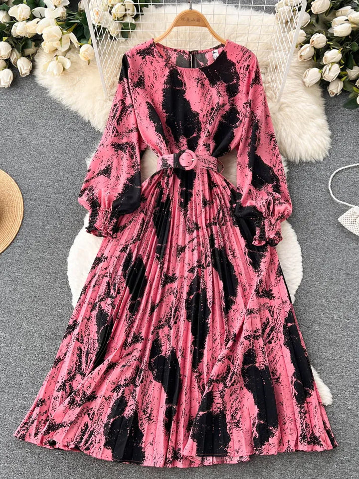 Vintage Printed Pleated Dress - Women's Size D2038