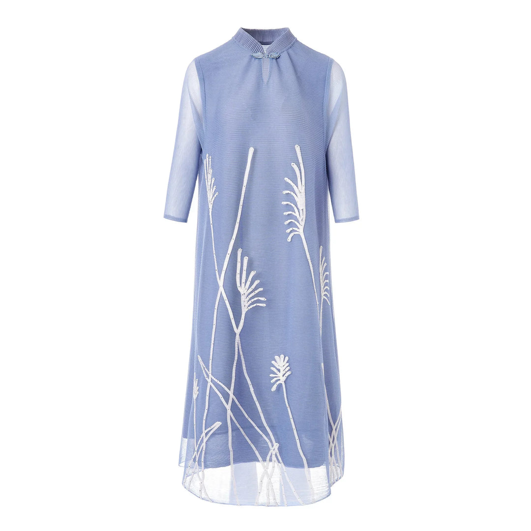 Miyake Elegant Mesh Embroidered Dress - Spring 2024 Collection' 'Exude Charm in Miyake's 2024 Spring Mesh Dress - Size: One Size (Bust: 110cm, Length: 98cm)