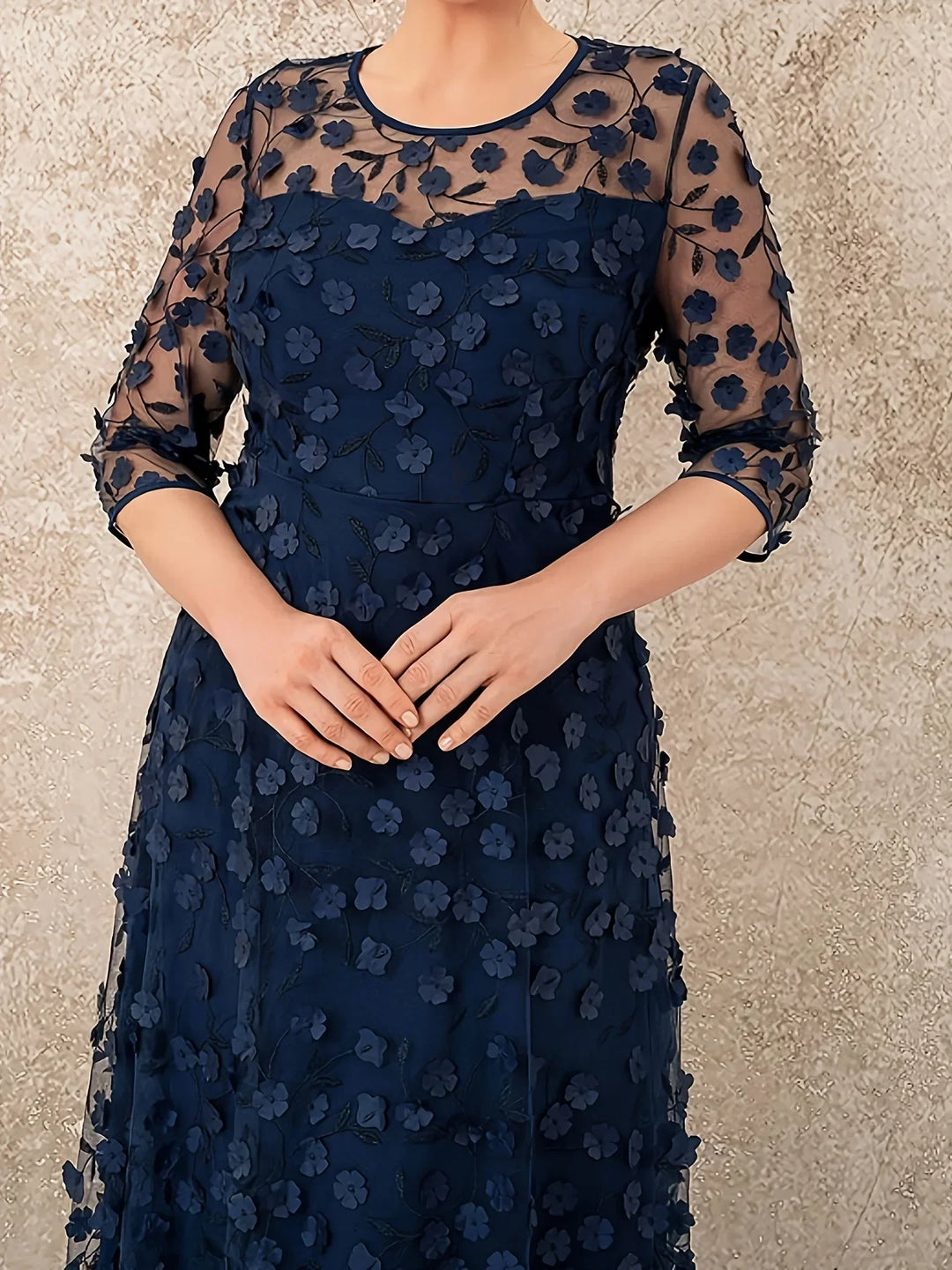 Floral Embroidered Plus Size Dress - Elegant & Stylish for Any Occasion!