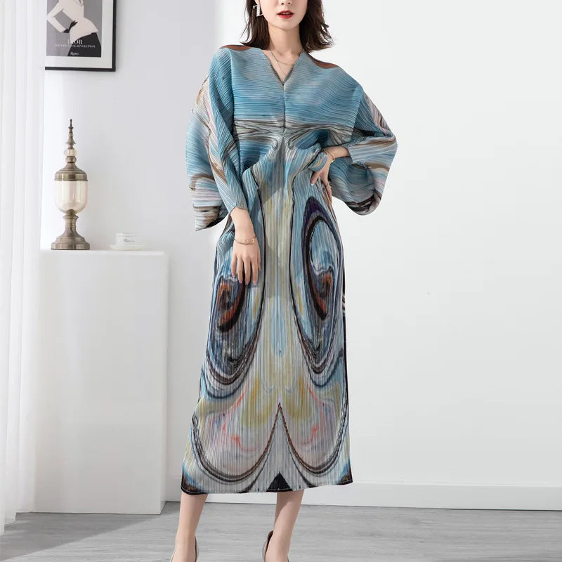 2022 Spring/Summer Miyake Pleated Dress - Bat Sleeve, Large Size, Fashion Print