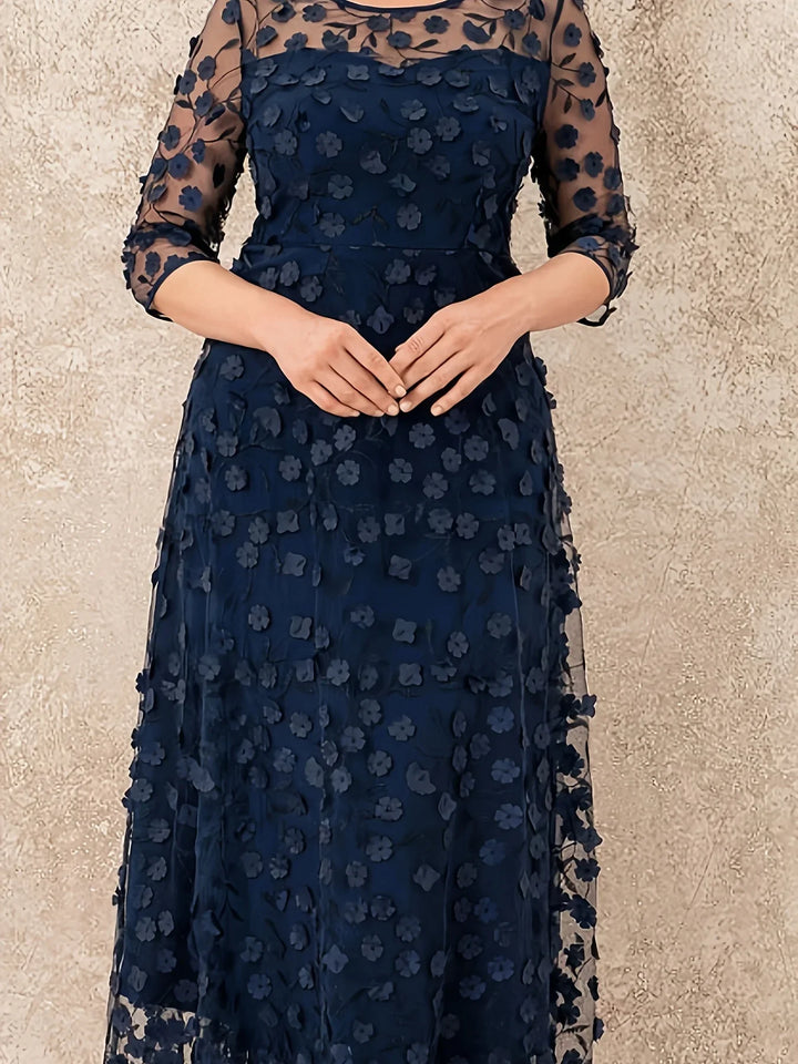 Floral Embroidered Plus Size Dress - Elegant & Stylish for Any Occasion!