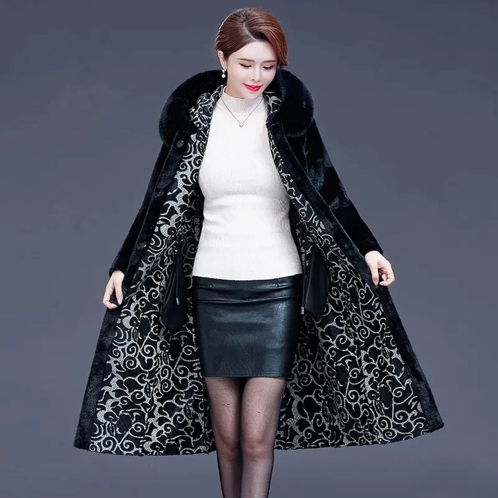 Faux Fur Coat for Women - 2022 Autumn/Winter Collection