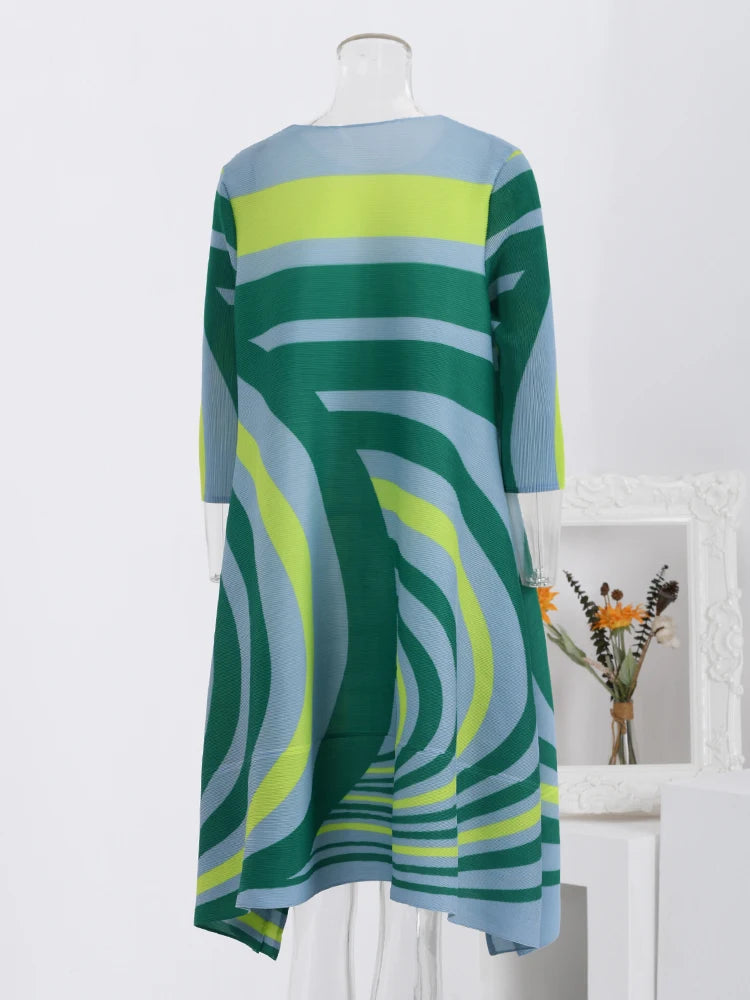 Spring Striped Dress - Color Block, Loose Fit, Mid-Length - 2024 New Arrival