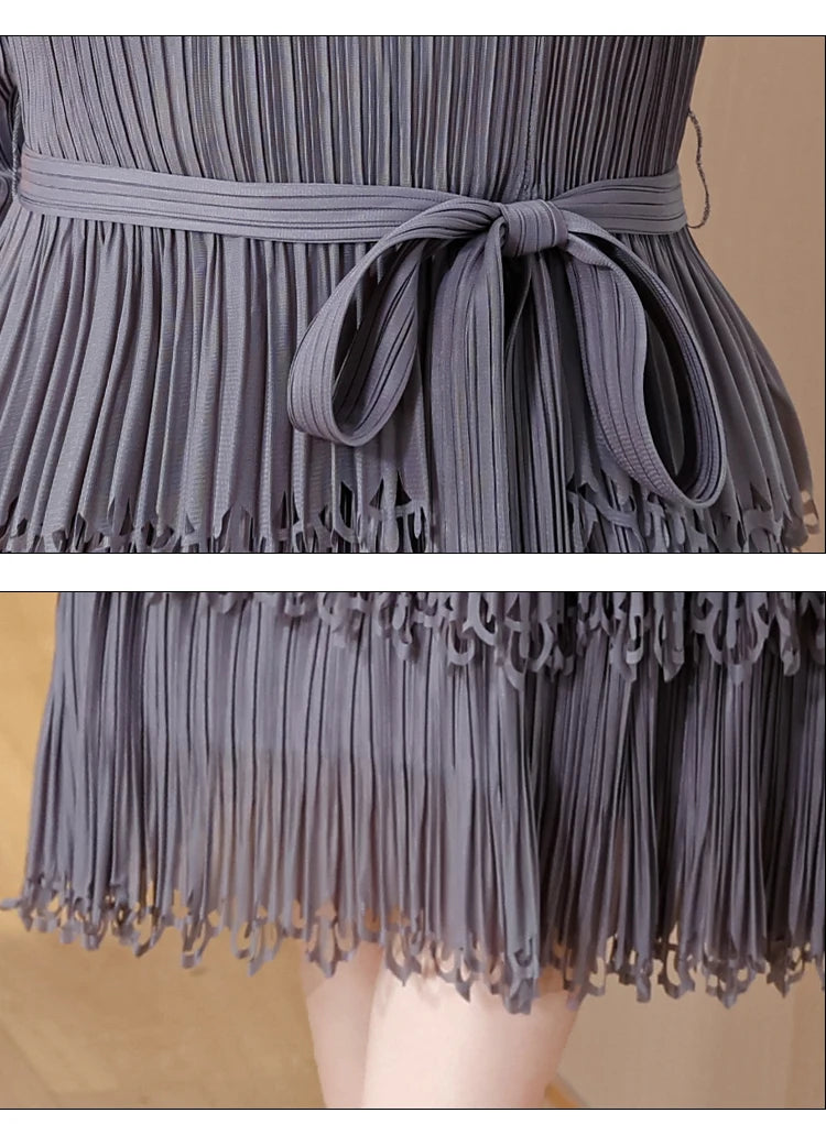 2023 Autumn/Winter Sanzhai Pleated Dress - Tassel Trim, Slim Fit, Elastic Waist