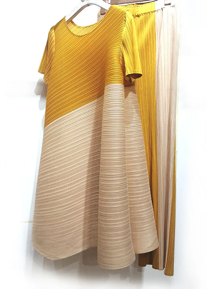 LANMREM Office Lady 2-Piece Set: Pleated Dress & Wide-Leg Trousers - Contrast Colors & High Waist - Sizes XS to XL