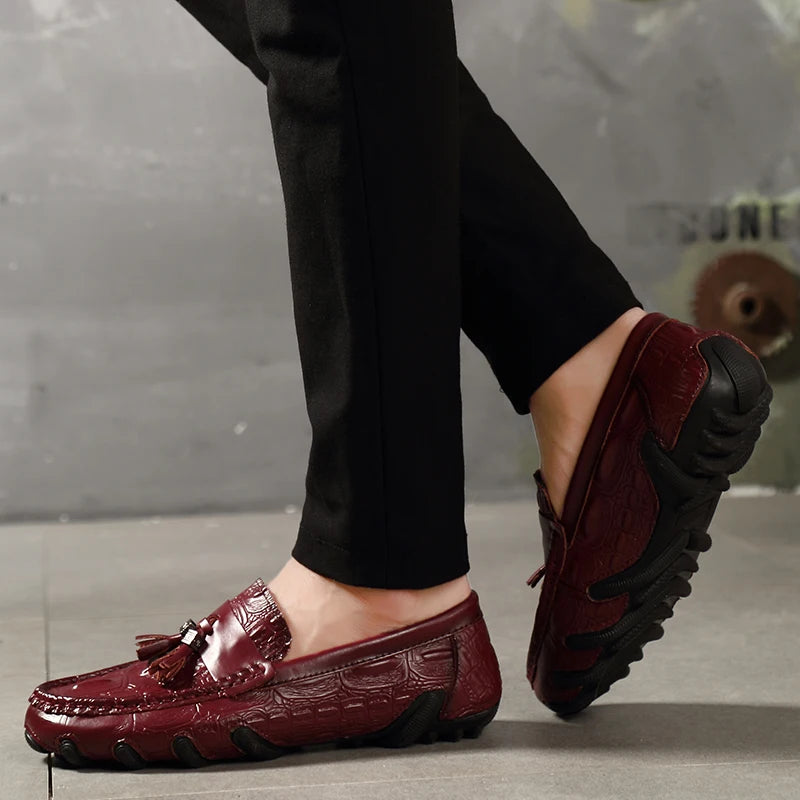 Men's Crocodile Pattern Leather Loafers